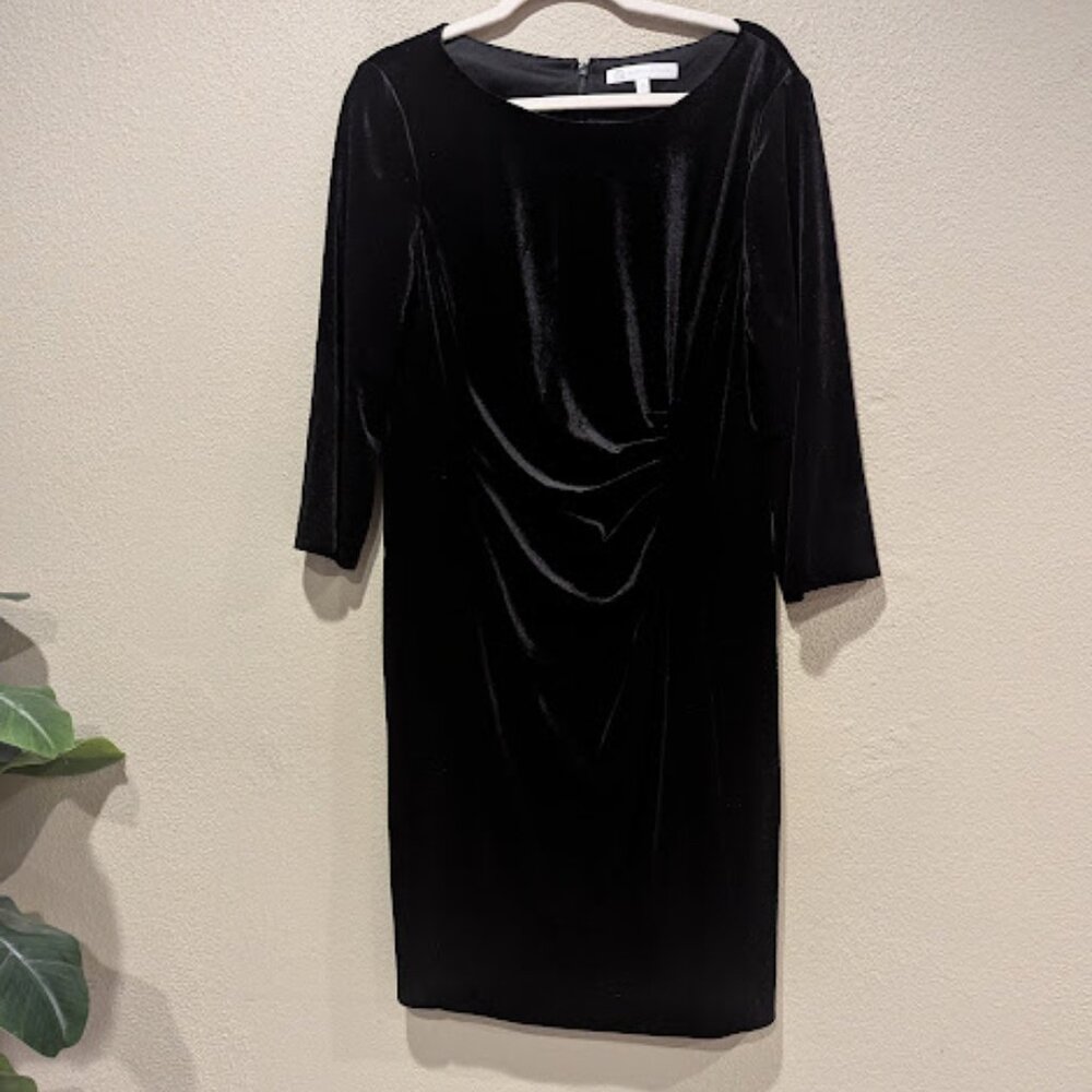 Preston & York Black Velvet Dress – Size 14 – Ruched Waist – 3/4 Sleeve